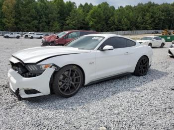  Salvage Ford Mustang