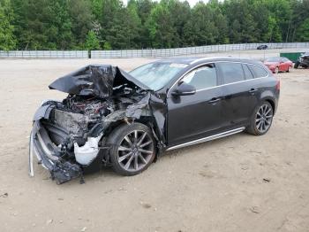  Salvage Volvo V60