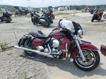  Salvage Harley-Davidson Fl