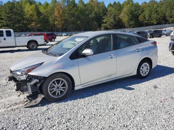  Salvage Toyota Prius