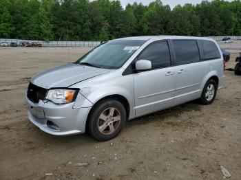  Salvage Dodge Caravan