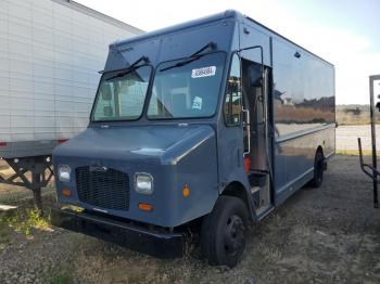  Salvage Freightliner Chassis M