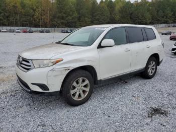  Salvage Toyota Highlander