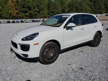  Salvage Porsche Cayenne