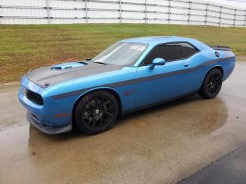  Salvage Dodge Challenger