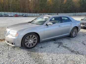  Salvage Chrysler 300