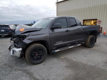  Salvage Toyota Tundra