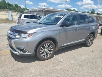  Salvage Mitsubishi Outlander