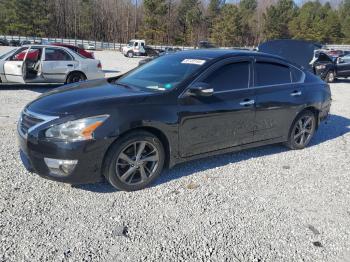  Salvage Nissan Altima