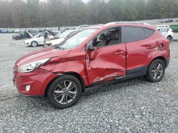  Salvage Hyundai TUCSON