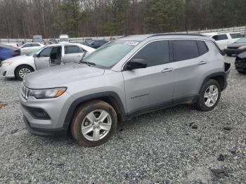  Salvage Jeep Compass