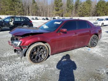  Salvage Chrysler 300