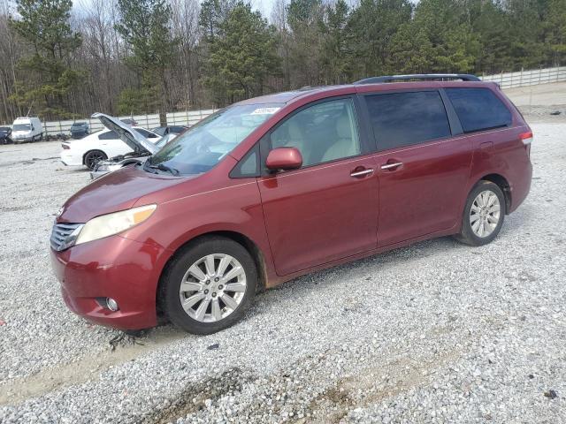  Salvage Toyota Sienna