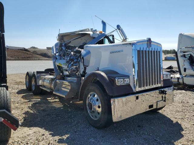  Salvage Kenworth Constructi