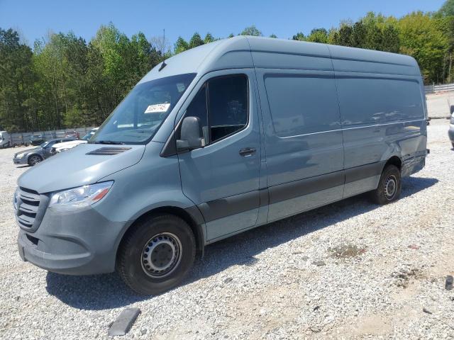 Salvage Mercedes-Benz Sprinter