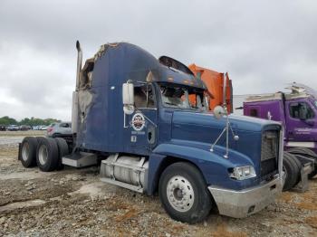  Salvage Freightliner Fld120