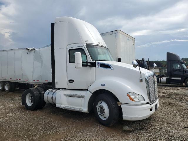  Salvage Kenworth T680