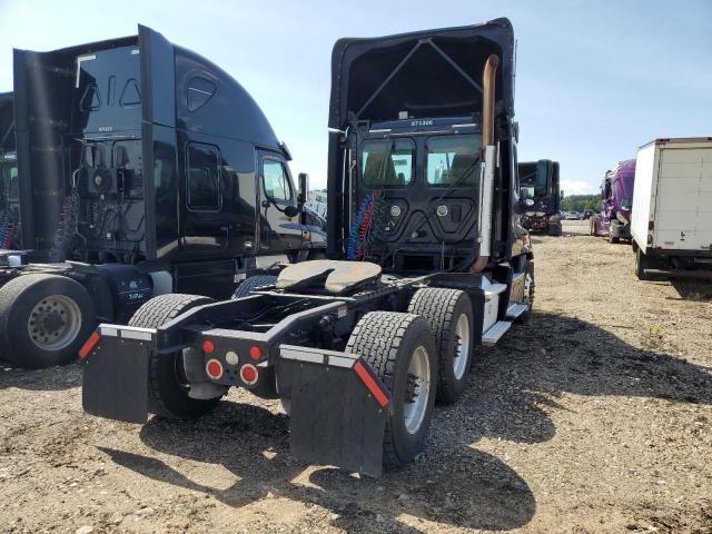 Freightliner Cascadia 1 Image 9