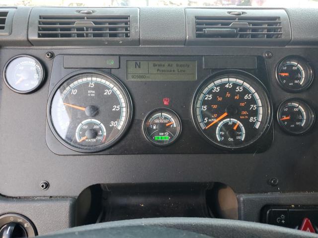 Freightliner Cascadia 1 Image 8