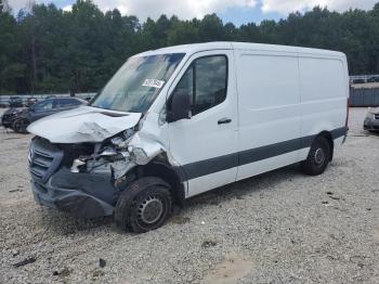  Salvage Mercedes-Benz Sprinter
