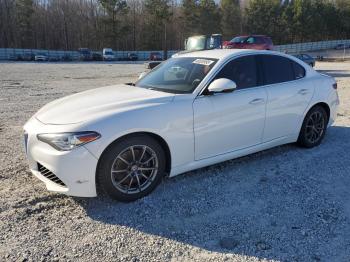  Salvage Alfa Romeo Giulia