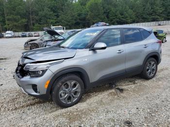  Salvage Kia Seltos
