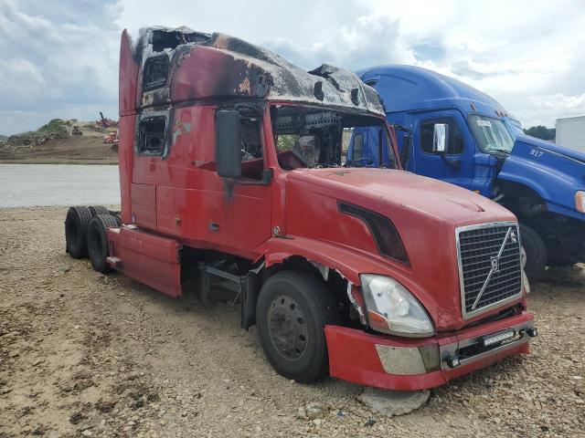  Salvage Volvo Vnl