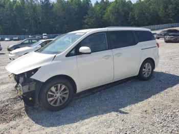  Salvage Kia Sedona