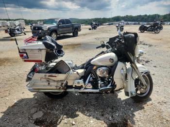  Salvage Harley-Davidson Fl