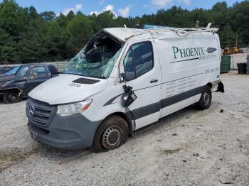  Salvage Mercedes-Benz Sprinter