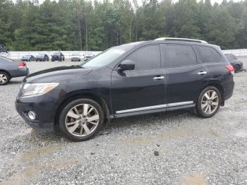  Salvage Nissan Pathfinder