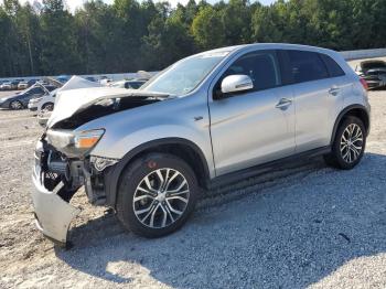  Salvage Mitsubishi Outlander