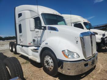  Salvage Kenworth T680