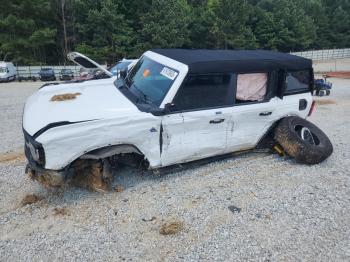  Salvage Ford Bronco