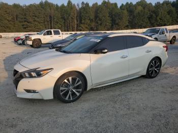  Salvage Nissan Maxima