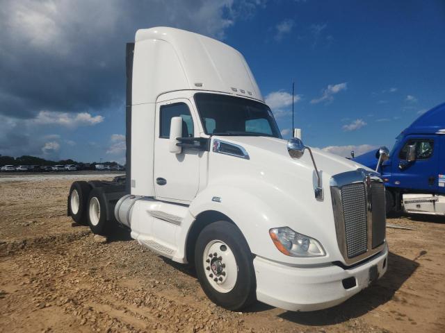  Salvage Kenworth T680