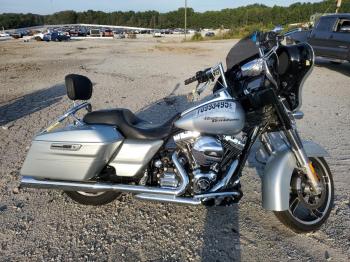  Salvage Harley-Davidson Fl