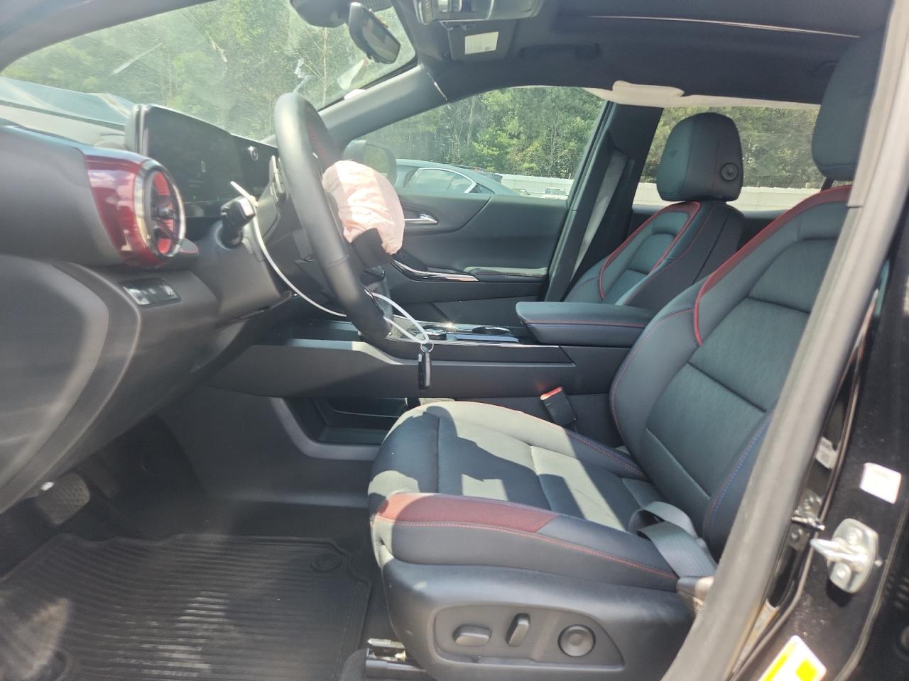 Chevrolet Equinox Rs Image 8