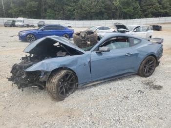  Salvage Ford Mustang