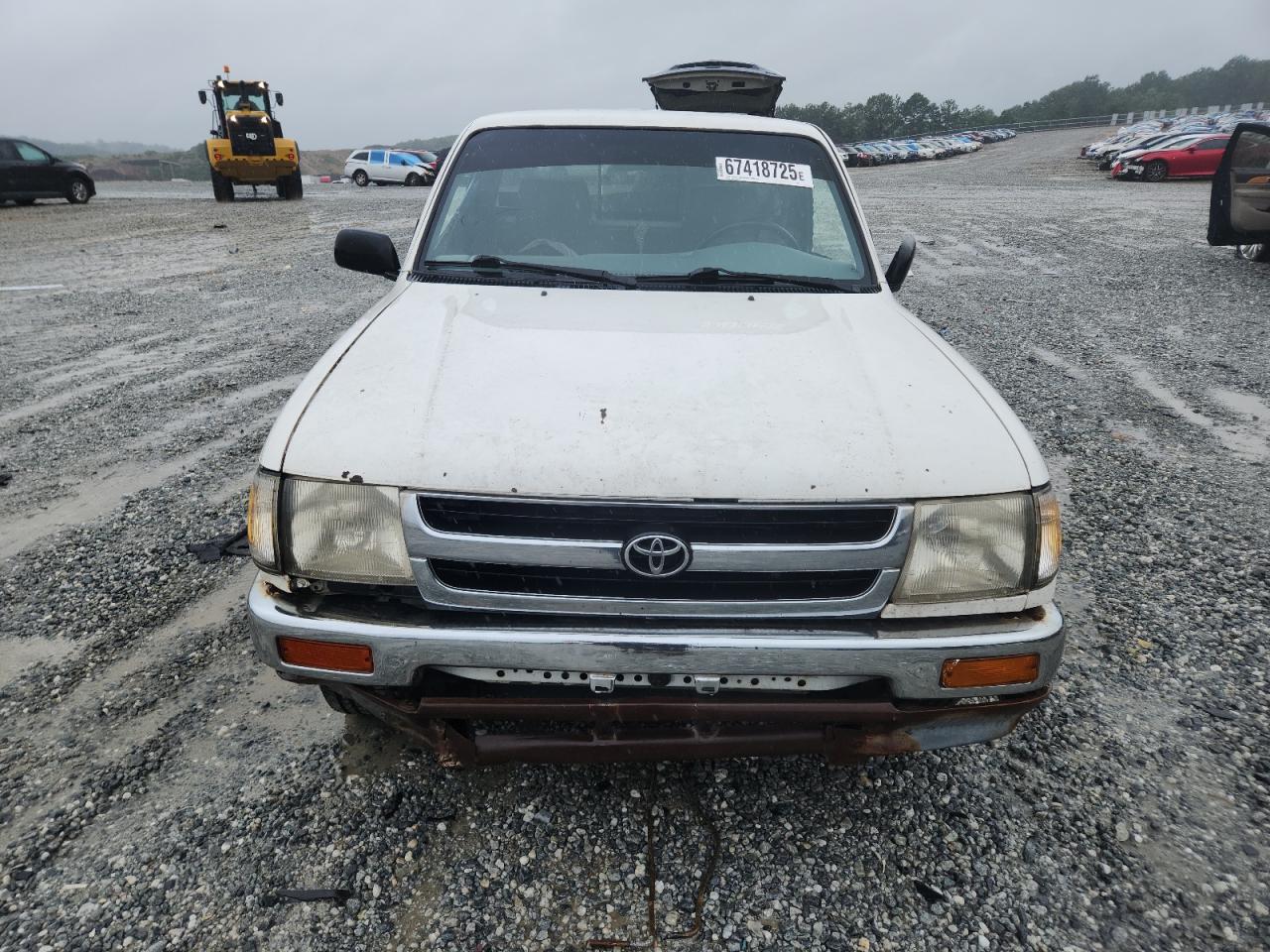 Toyota Tacoma Image 6