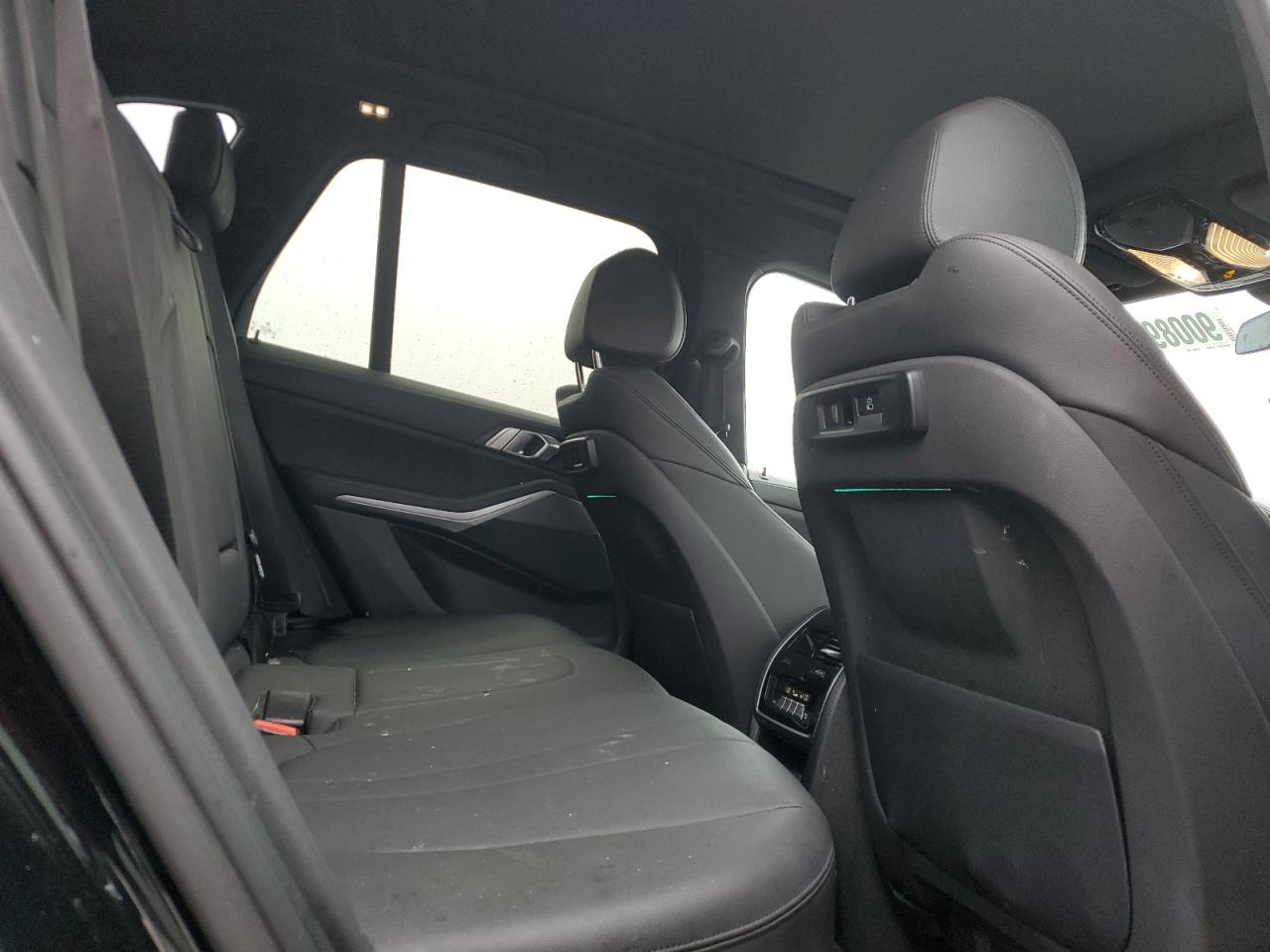 BMW X Series Xdrive40i Image 10