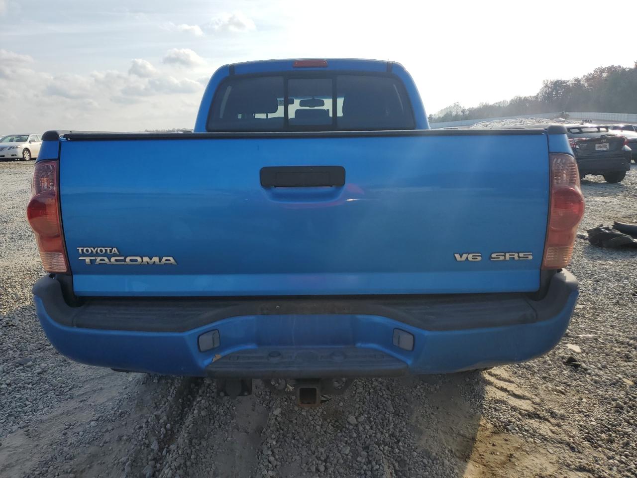 Toyota Tacoma Double Cab Long Bed Image 5