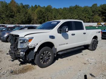  Salvage Nissan Titan