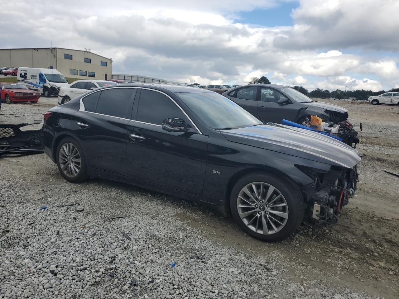 INFINITI Q50 Luxe Image 4