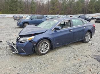  Salvage Toyota Avalon