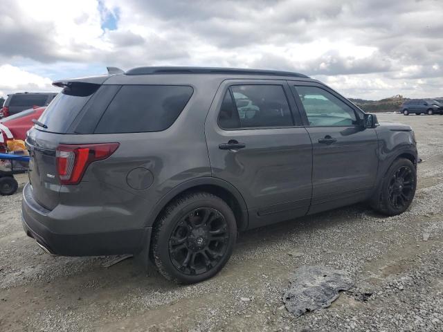 Ford Explorer Sport Image 9