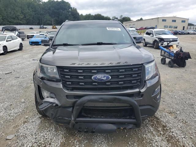 Ford Explorer Sport Image 11