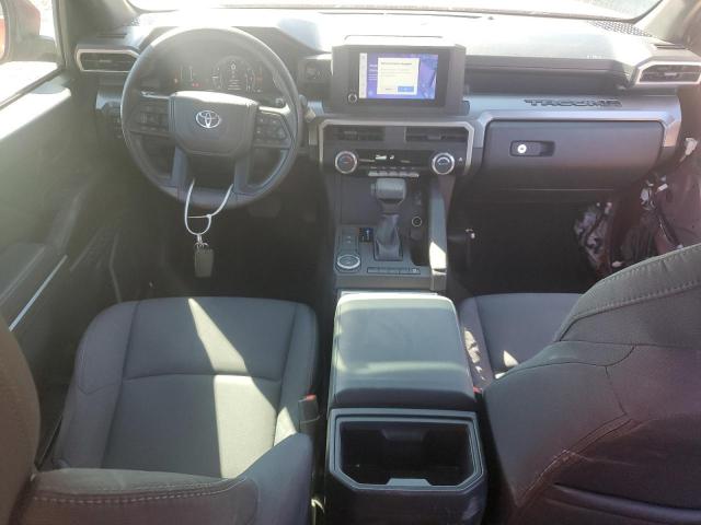 Toyota Tacoma Double Cab Image 3