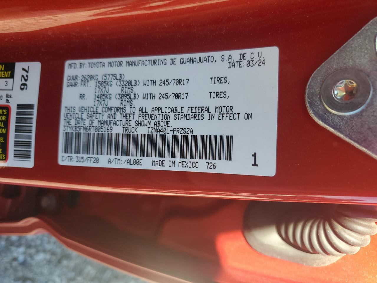 Toyota Tacoma Double Cab Image 7