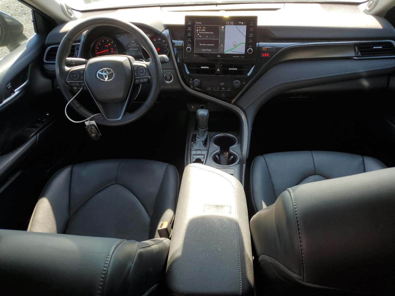 Toyota Camry Xse Image 5